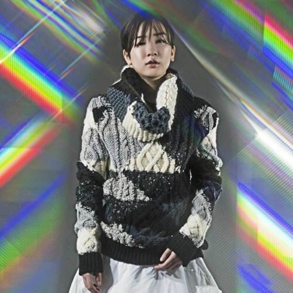 Anrealage - AW19 Prism Knit Collar / Loop / Infinity Scarf - Picture 3 of 9